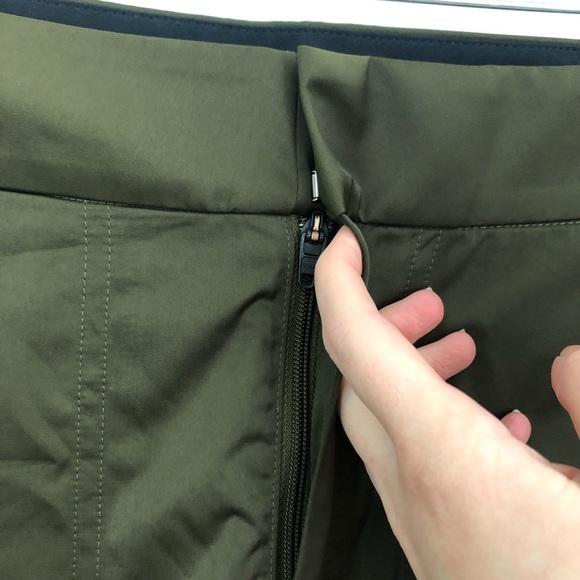 ATHLETA Radiant Jogger Pants in Green Size 12 - Picture 4 of 10